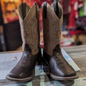 Women's Laredo cowgirl boots size 7m